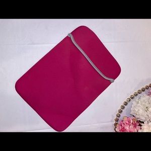 Hot pink lap top case